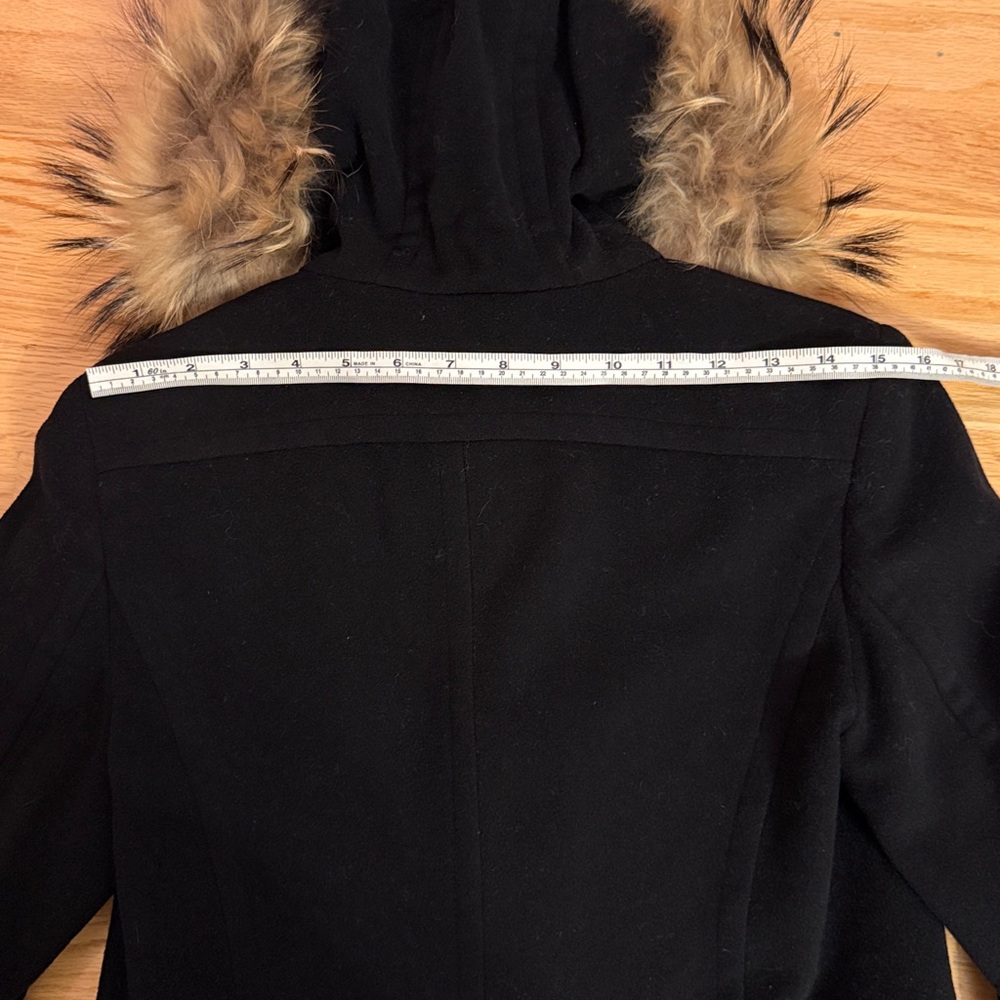 Marc NY by Andrew Marc Black Wool/Cashmere Coat with Genuine Fur Hood, Size 4 - Picture 13 of 15